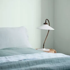 Crown Easyclean® Washable & Wipeable Multi Surface Matt Paint Botanical Extract® - 2.5L -Crown 12823277 1144857376601580