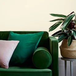 Crown Easyclean® Washable & Wipeable Multi Surface Matt Paint Soft Linen® - 2.5L -Crown 12823447 4064857377416401