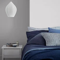 Crown Easyclean® Washable & Wipeable Multi Surface Matt Paint Spotlight® - 2.5L -Crown 12823453 2084857377418444