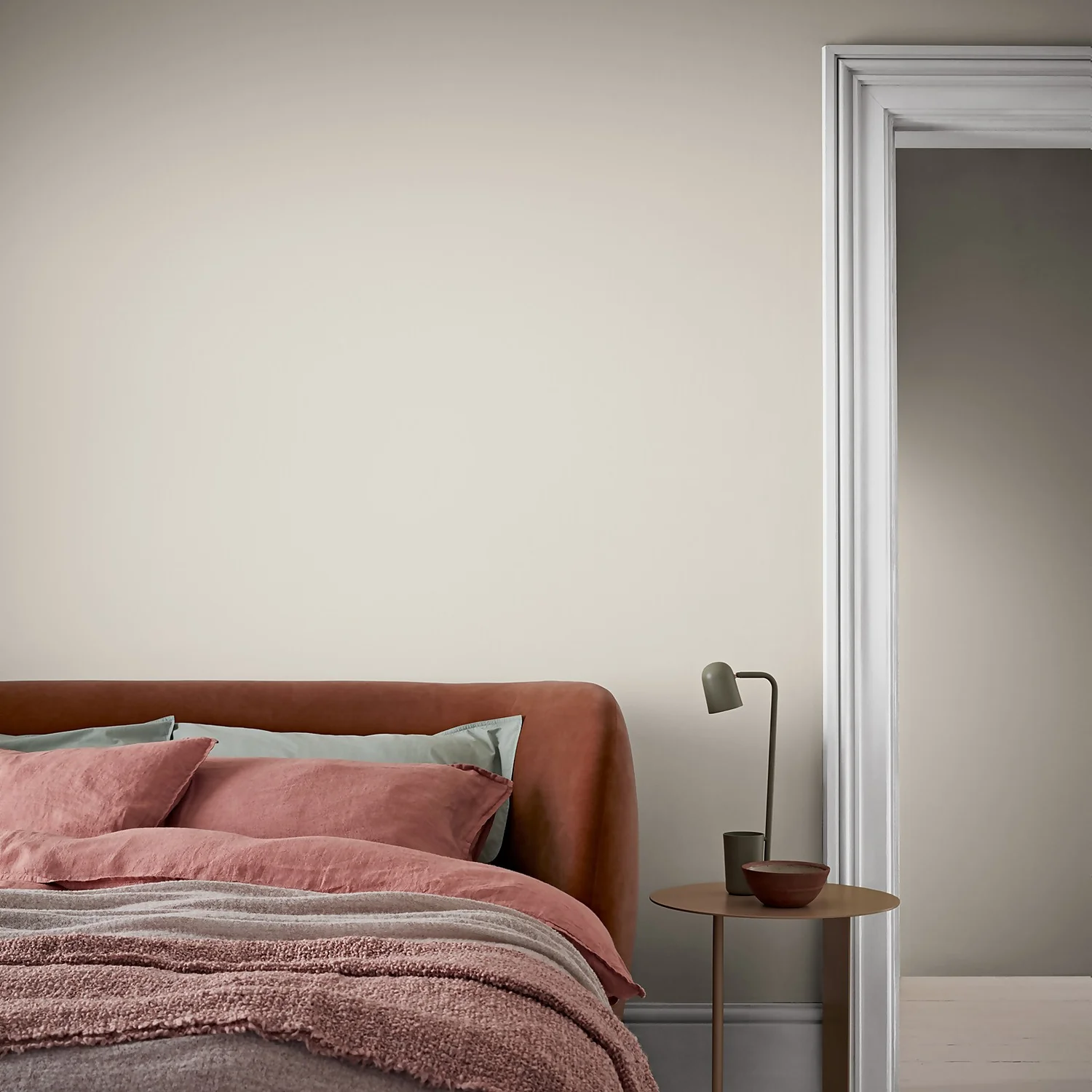 Crown Walls & Ceilings Matt Emulsion Paint Snowfall - 5L 4 Crown Walls & Ceilings Matt Emulsion Paint Snowfall - 5L - Image 2