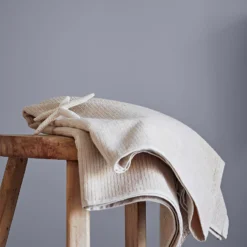 Crown Easyclean® Mouldguard+ Bathroom Mid Sheen Washable Multi Surface Paint Blue Gravel® - 2.5L -Crown 12886755 1384853415486831