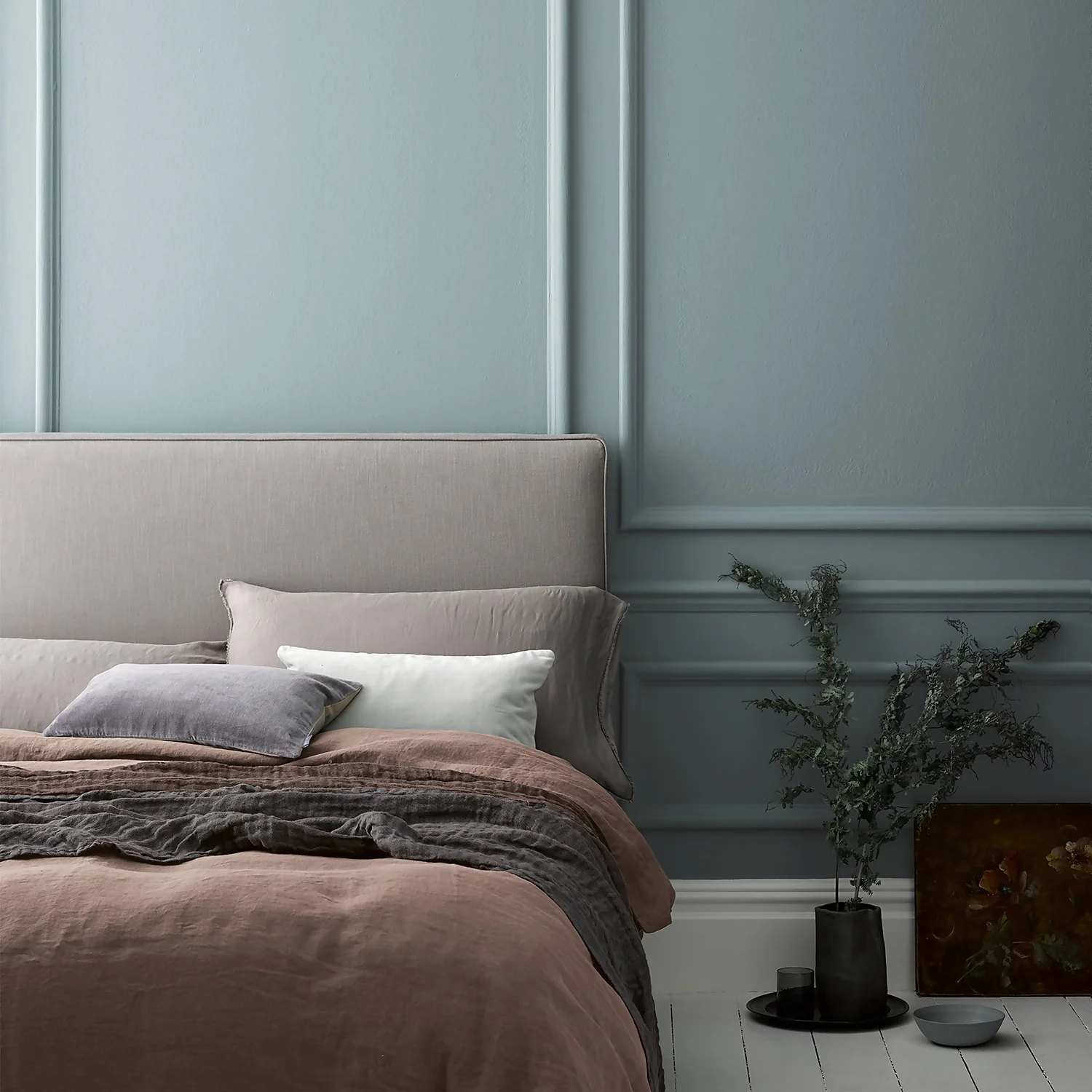 CRAFTED™ By Crown Flat Matt Interior Wall, Ceiling And Wood Paint Curiosity® - 2.5L 6 CRAFTED™ By Crown Flat Matt Interior Wall, Ceiling And Wood Paint Curiosity® - 2.5L - Image 4