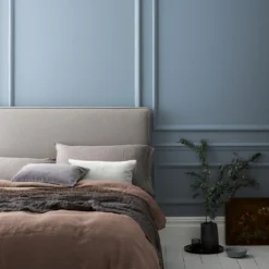 CRAFTED™ By Crown Flat Matt Interior Wall, Ceiling And Wood Paint Feeling Free® - 2.5L -Crown 13167132 1084881129480549