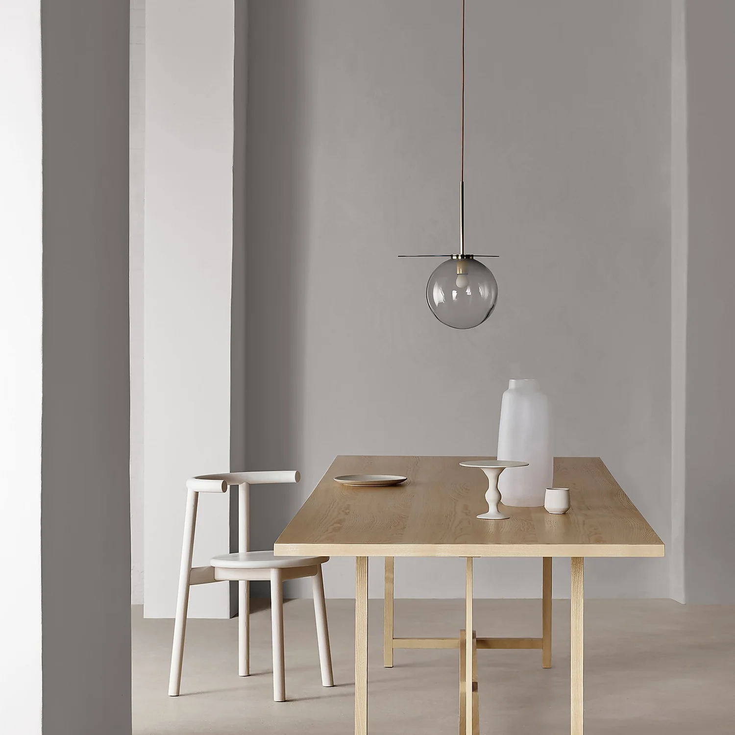 CRAFTED™ By Crown Flat Matt Interior Wall, Ceiling And Wood Paint Quarried Stone® - 2.5L 6 CRAFTED™ By Crown Flat Matt Interior Wall, Ceiling And Wood Paint Quarried Stone® - 2.5L - Image 4