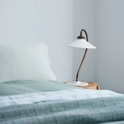 Crown Matt Emulsion Paint Day Dreamer - Tester 40ml -Crown 13806966 1754963777968267